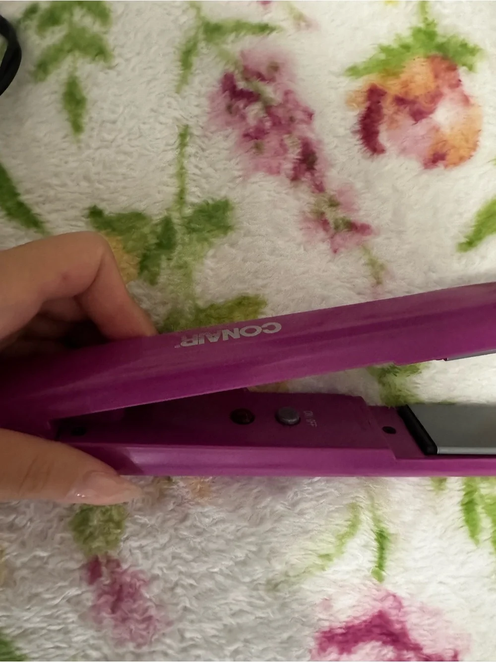 Conair purple Flat Iron Hair Straightener - Smooth Styling